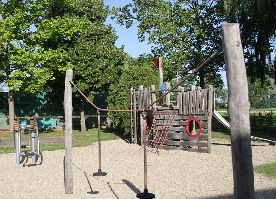 Kinderspielplatz in der Freizeitanlage "Pusztasee" in Andau