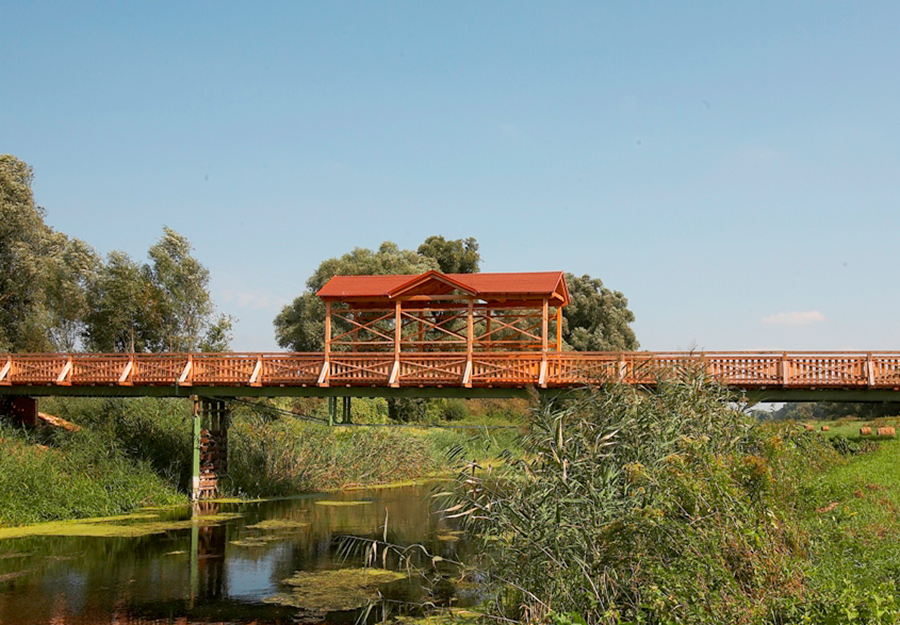 Die Brücke von Andau über dem Einserkanal